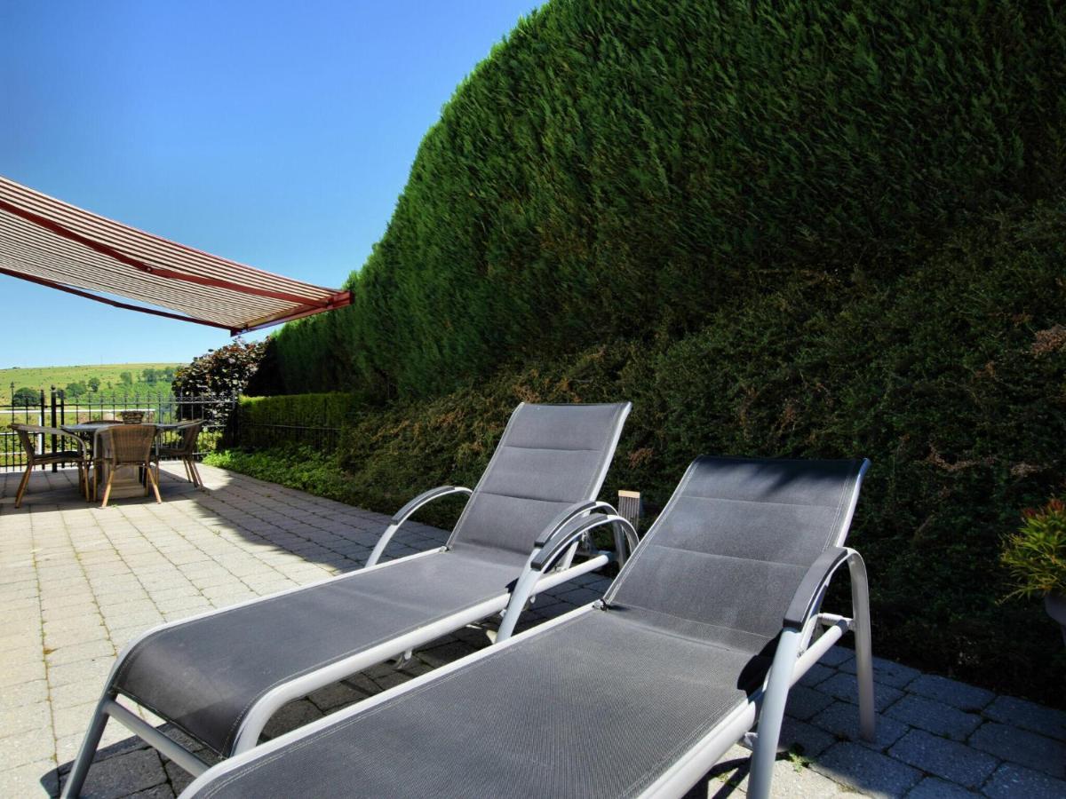 Filly Luxurious Holiday Home With Jacuzzi מראה חיצוני תמונה